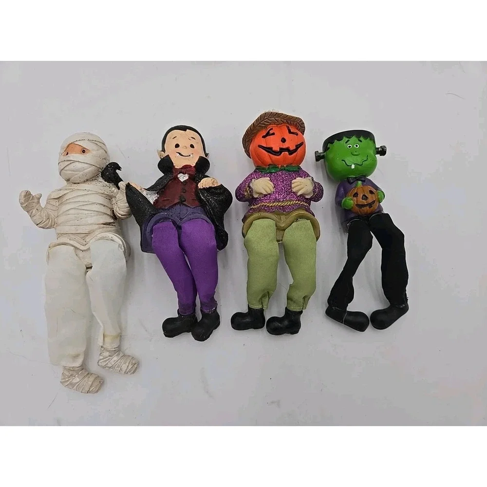 4‎ Universal Monsters Mummy Pumpkin Frankenstein Dracula Shelf Sitting Figures